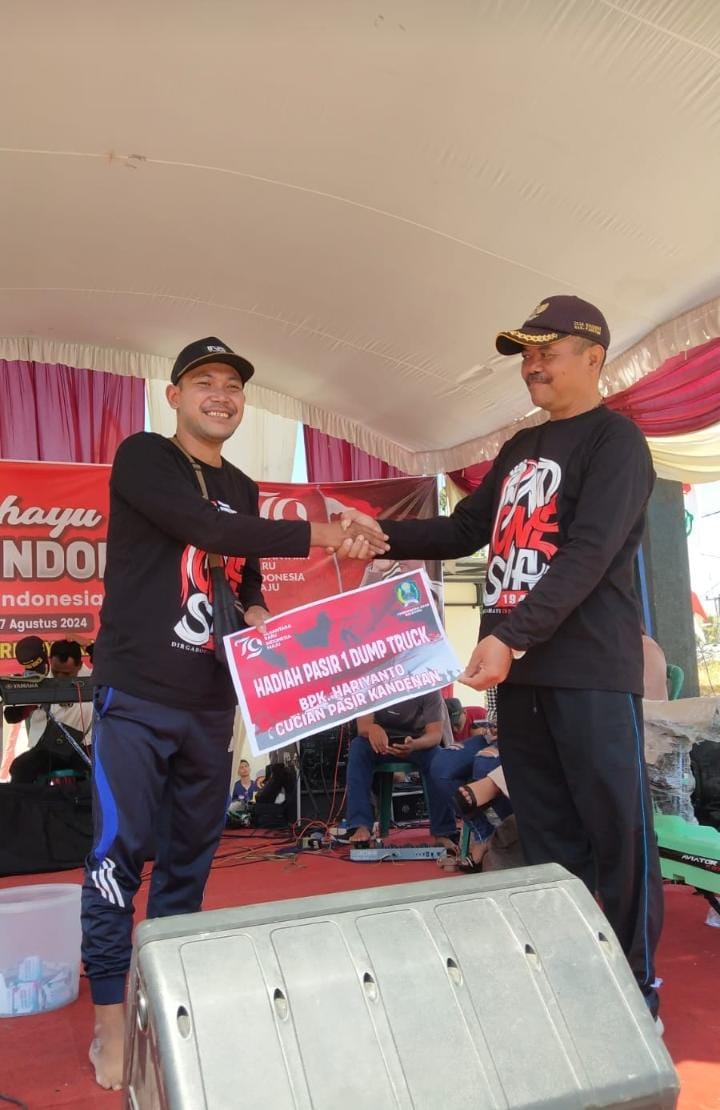 Puncak Acara HUT RI KE -79 Pemdes Baleasri Gelar Jalan sehat